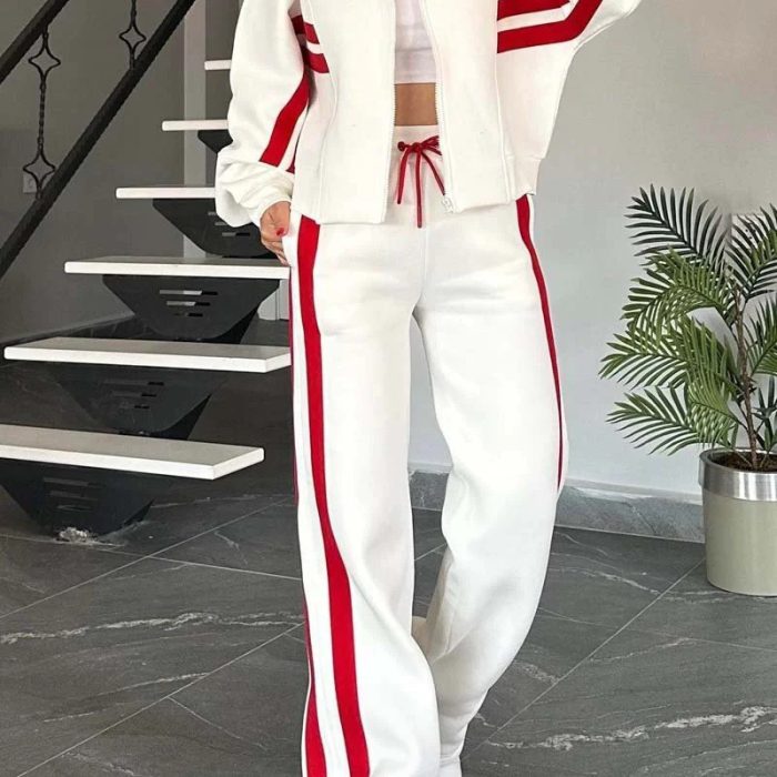 Women’s Y2K Striped Zip-Up Jacket – Retro Sporty Track Jacket for Streetwear & Athleisure