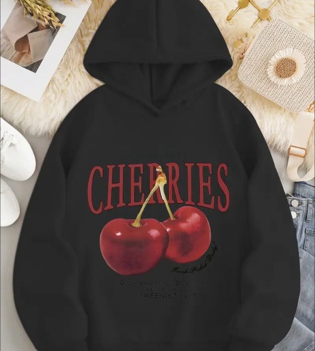 “Oversized Women’s Cherry Print Hoodie – Trendy Graphic Long‑Sleeve Sweatshirt”